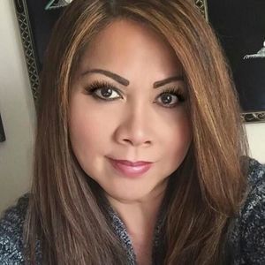 Meet your Posher, Leeza